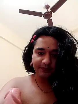 sexyindianbitchlilly – Kamerová šou