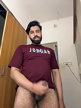 Royalboy_03's Live XXX Chat