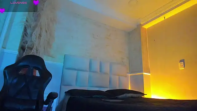 AnaiaClarck Chat XXX live