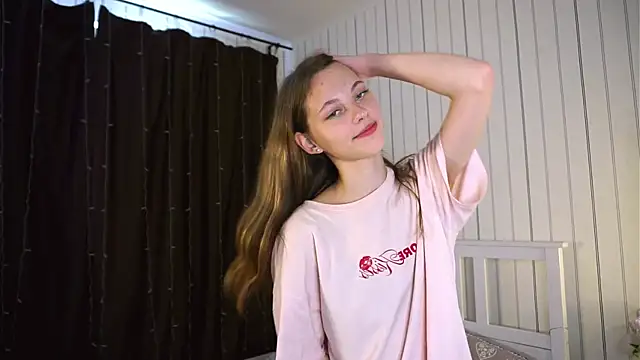 Chat +18 de HarriettKitty ao vivo