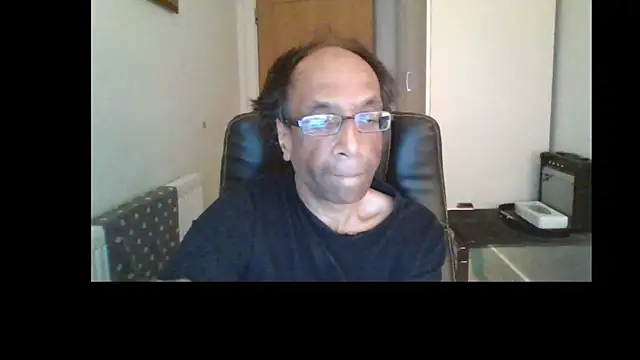 rauncher1n Live XXX chat