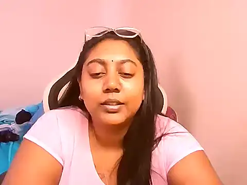 Živý XXX chat Indian_Ruby99