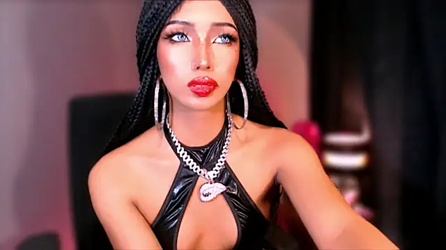 xUrGoddess_islaCumsAlotx 网络视讯表演