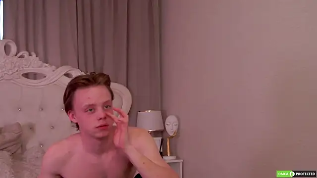 SimonWarner webcam show