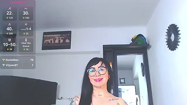 Vicky_hotmilf Chat XXX live