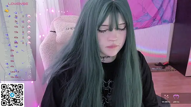 SelenaCute's Live XXX Chat