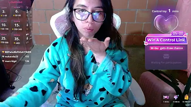 Czat XXX na żywo – Maggie_Fox3