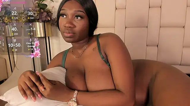 estefanyy_'s Live XXX Chat