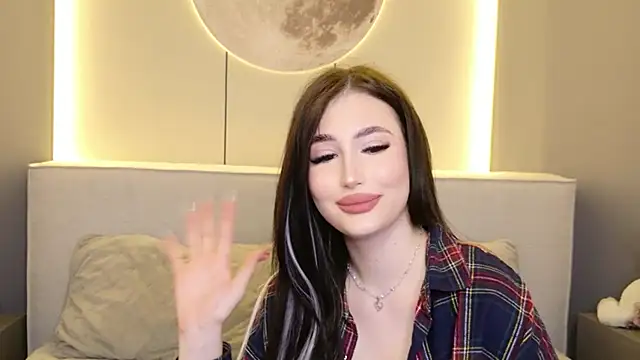 Chat XXX en directo de EmmaLawrens