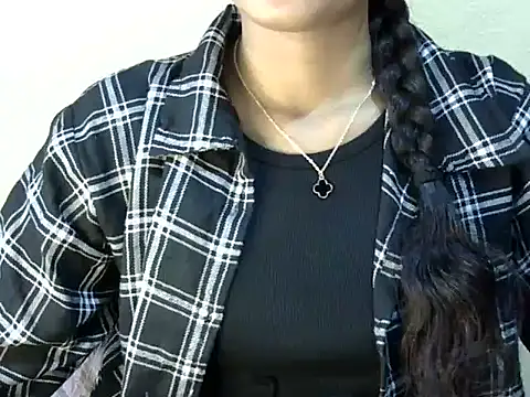 Shab_M লাইভ XXX চ্যাট