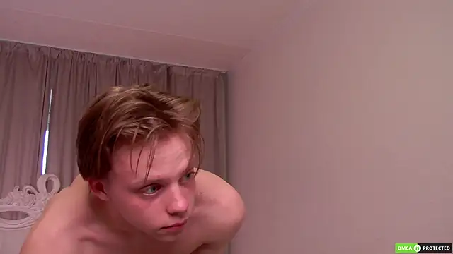 Show de SimonWarner na webcam