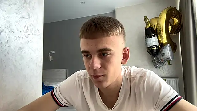 SoloFury's Live XXX Chat