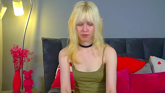 แชท XXX สดของ HannahHollis