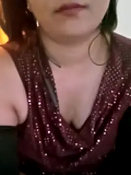 Queen_Kushi4のライブXXXチャット