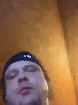 Ldnick69 élő XXX-chatje