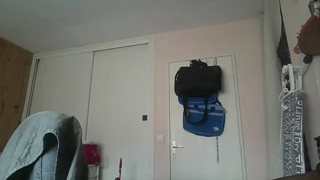 ptitcanard60600 live XXX chat