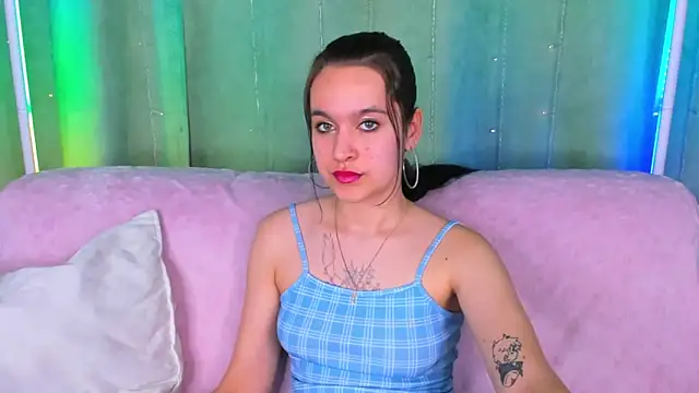 Chat XXX ao vivo de AishaTempt