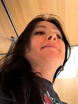 KikiXRed's Live XXX Chat