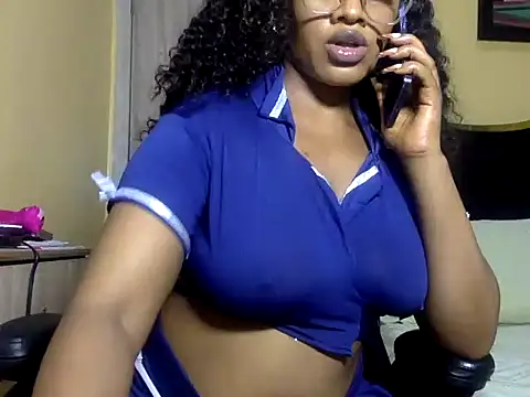 BOOTY_BANGERxxx Webcam show