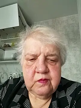 HapinessLovee's Live XXX Chat