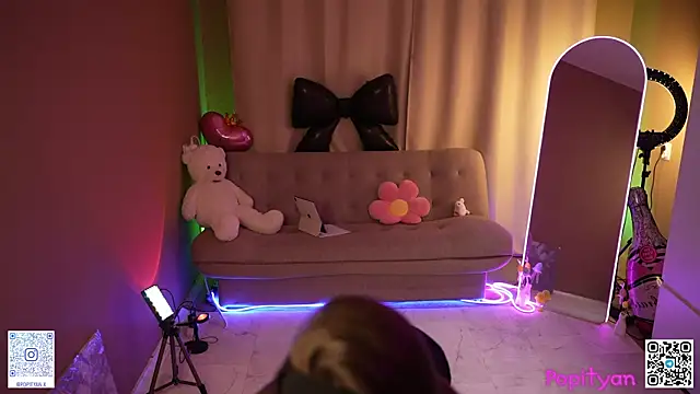 popityan1 Chat XXX live