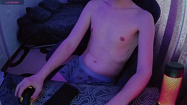 xXxHARDPORNxXx Adlı Modelin Web Kamerası Şovu