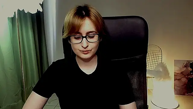 LixeLuna Live XXX-chat