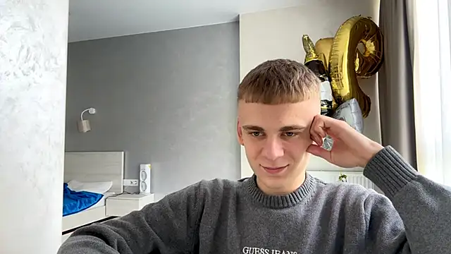 SoloFury Pertunjukan Webcam