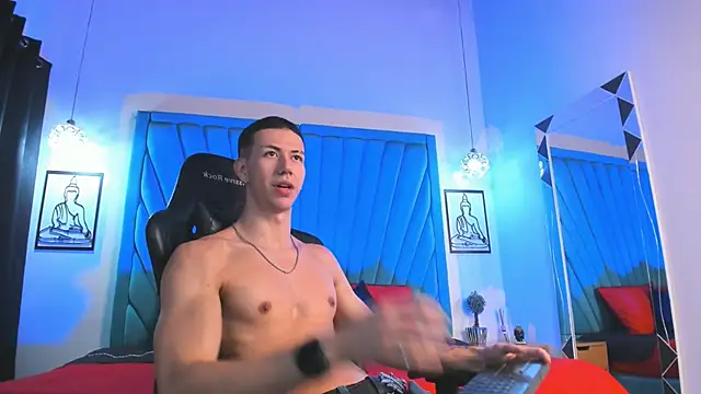 OliverThompsonJS 网络视讯表演