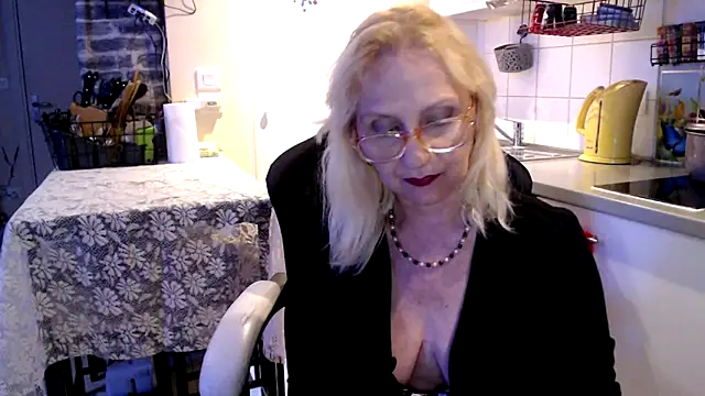 Ala-N-Dala Live XXX Chat