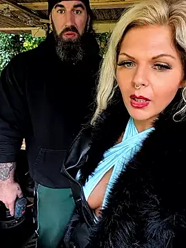 Czat XXX na żywo – Glory_Max