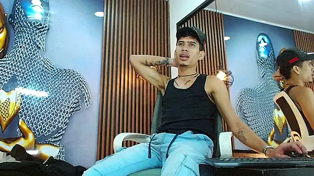 Skinny_cute_Alyer – webcam-show