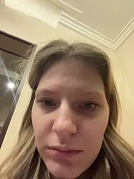 MaryHiggins Live XXX-Chat