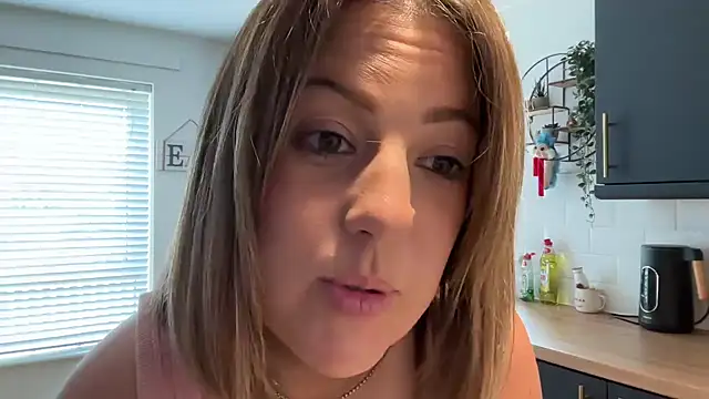 MsBelleWarick Live XXX-chat