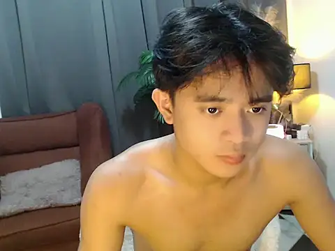 NautyBoyBrazeen_143 Pertunjukan Webcam