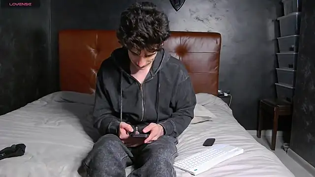 DanielCrush1 Webcam show