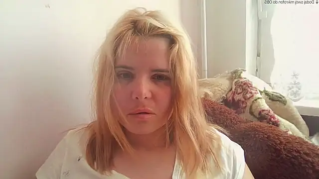 HornyElena's Live XXX Chat