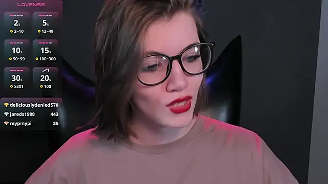 Živý XXX chat CathyAdams