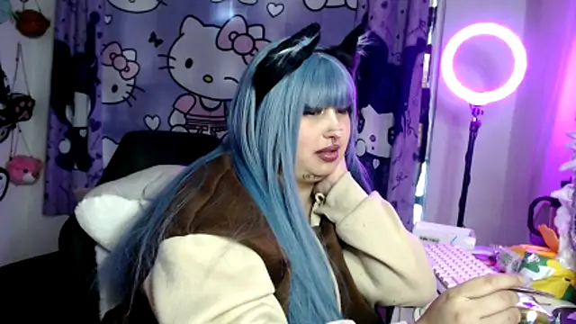 lussyevans24 – Naživo XXX chat
