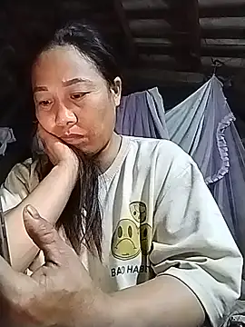 Phuong_x Adlı Modelin Web Kamerası Şovu