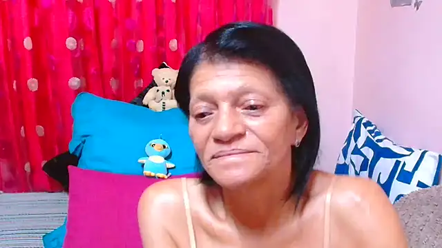 SLUTTYROXY: онлайн-секс-чат