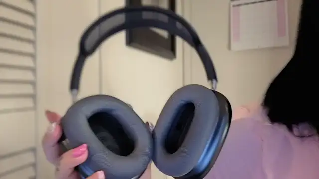 yourvibedealer's Live XXX Chat