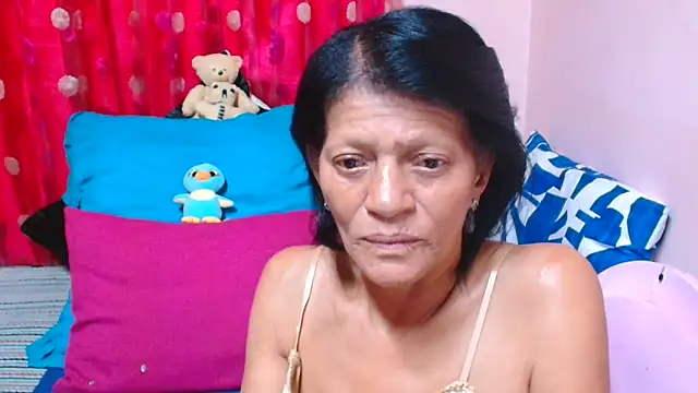 SLUTTYROXY: απευθείας συνομιλία ΧΧΧ