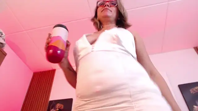 Онлайн чат XXX milfsecret69