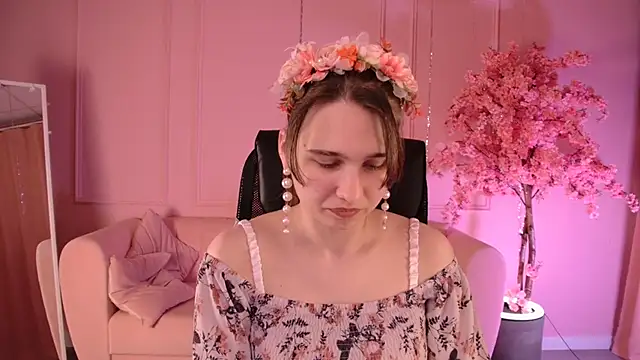 TessaMill Adlı Modelin Canlı XXX Sohbeti