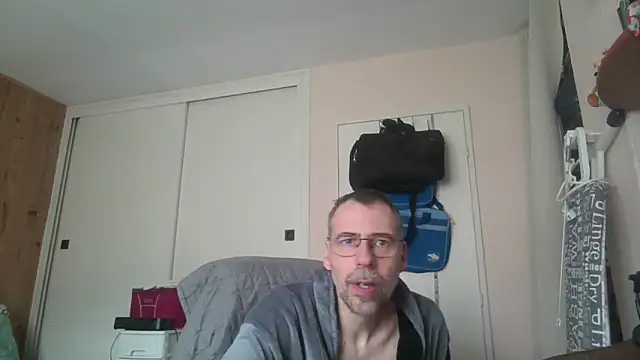 Chat XXX en directo de ptitcanard60600