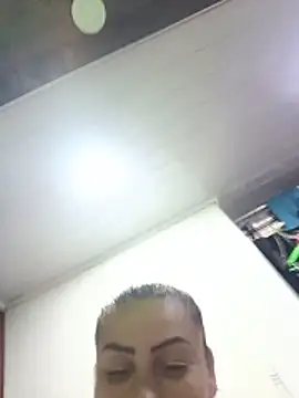 Chat +18 de maynor_1998 ao vivo