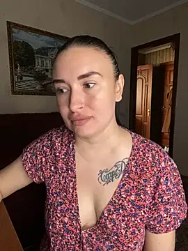 Chat +18 de Roxana_Bell ao vivo