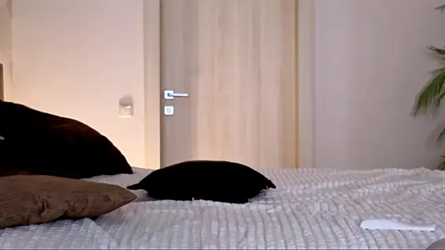 BlushingAngelita: онлайн-секс-чат