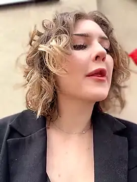 KellyKeler's Live XXX Chat